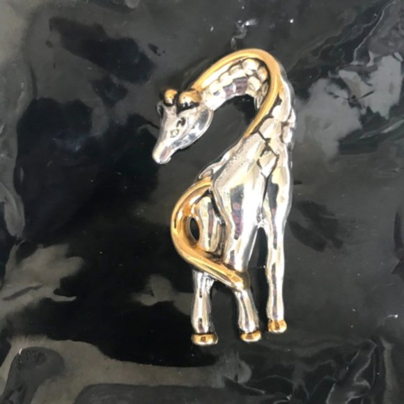 Giraffe Pendant Pin New Safari Zoo Dual Function Necklace Brooch Triple … - Picture 2 of 12